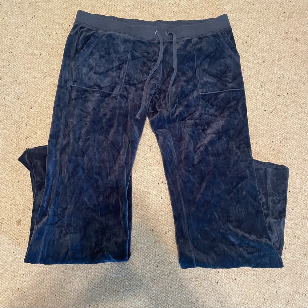 ***SOLD****2007 Juicy Couture pants SIZE LARGE